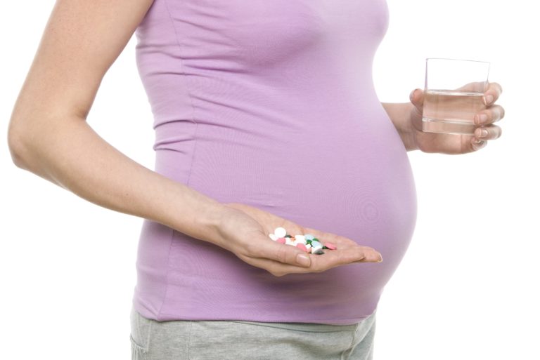 CRN Advises Manufacturers to Include Iodine In Pregnancy Supplements