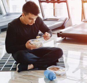 Fuel Muscle Growth with a Long-Term Program of Diet & Exercise