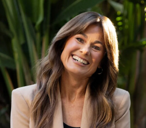 Libby Ellis, PhD, Nutritional Biochemist, Author, Founder and Formulator of Bio Blends